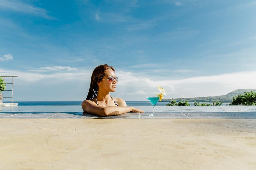 Ocean Suites Bohol Boutique Hotel Тагбіларан Екстер'єр фото